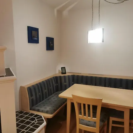 Christina * リート・イム・ツィラータール